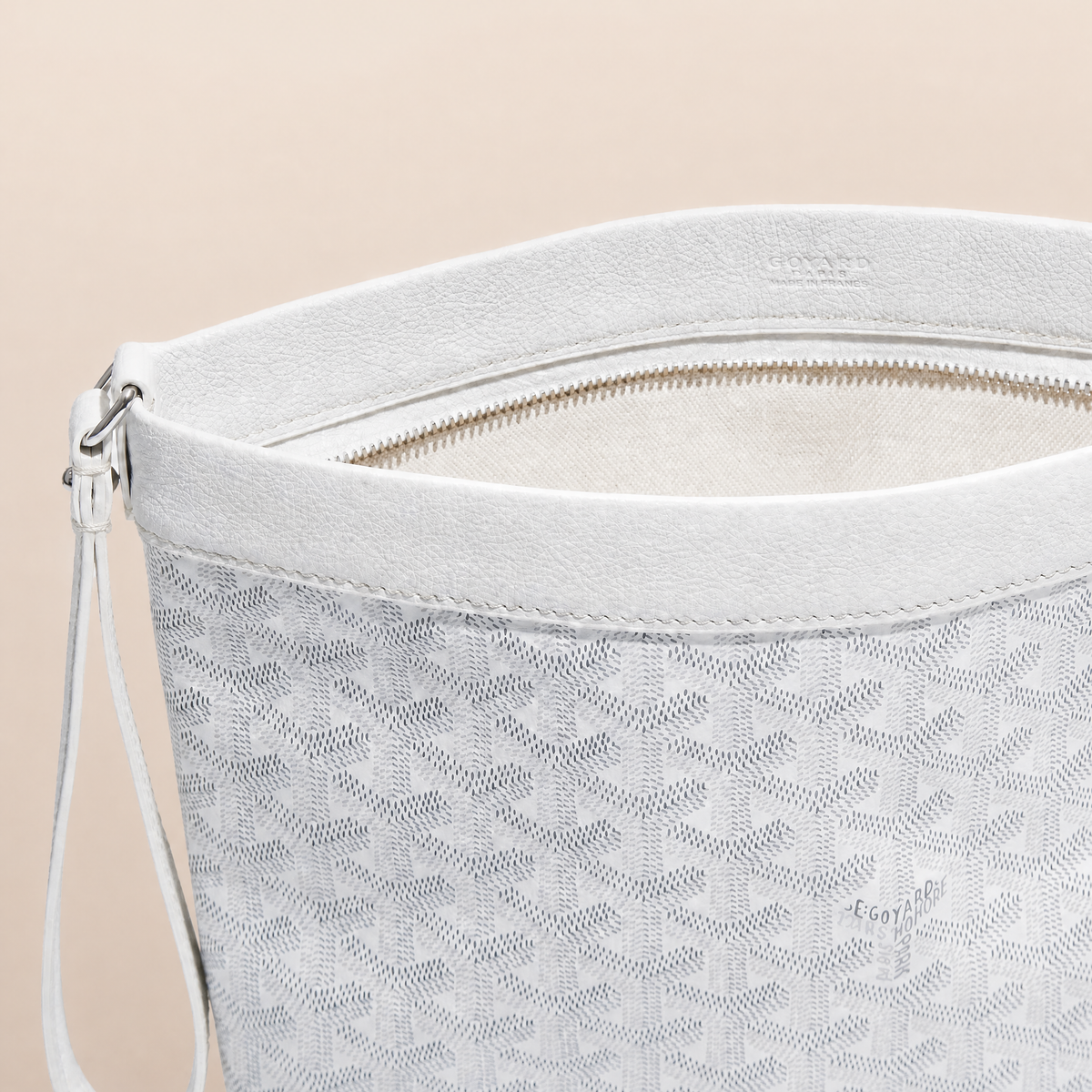 Luméra Pouch