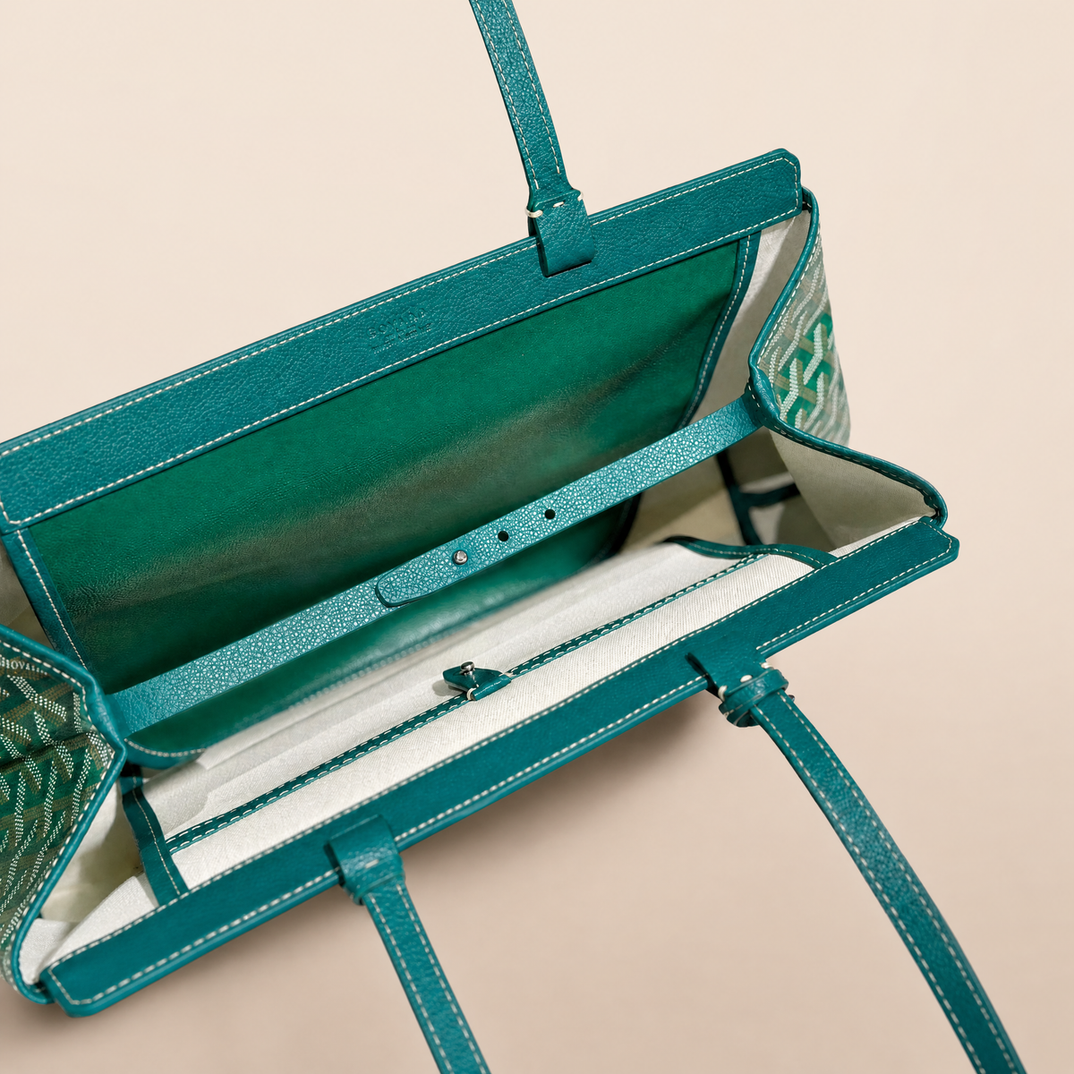 Bellechasse Biaude PM Bag