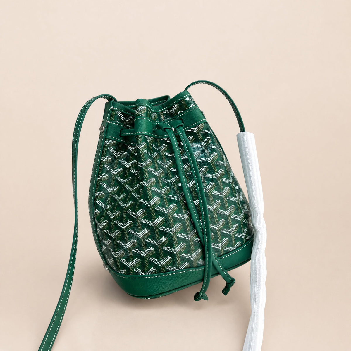 Petite Flot Bucket