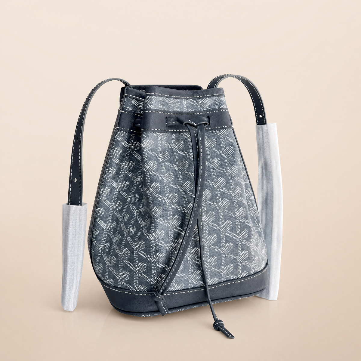 Petite Flot Bucket