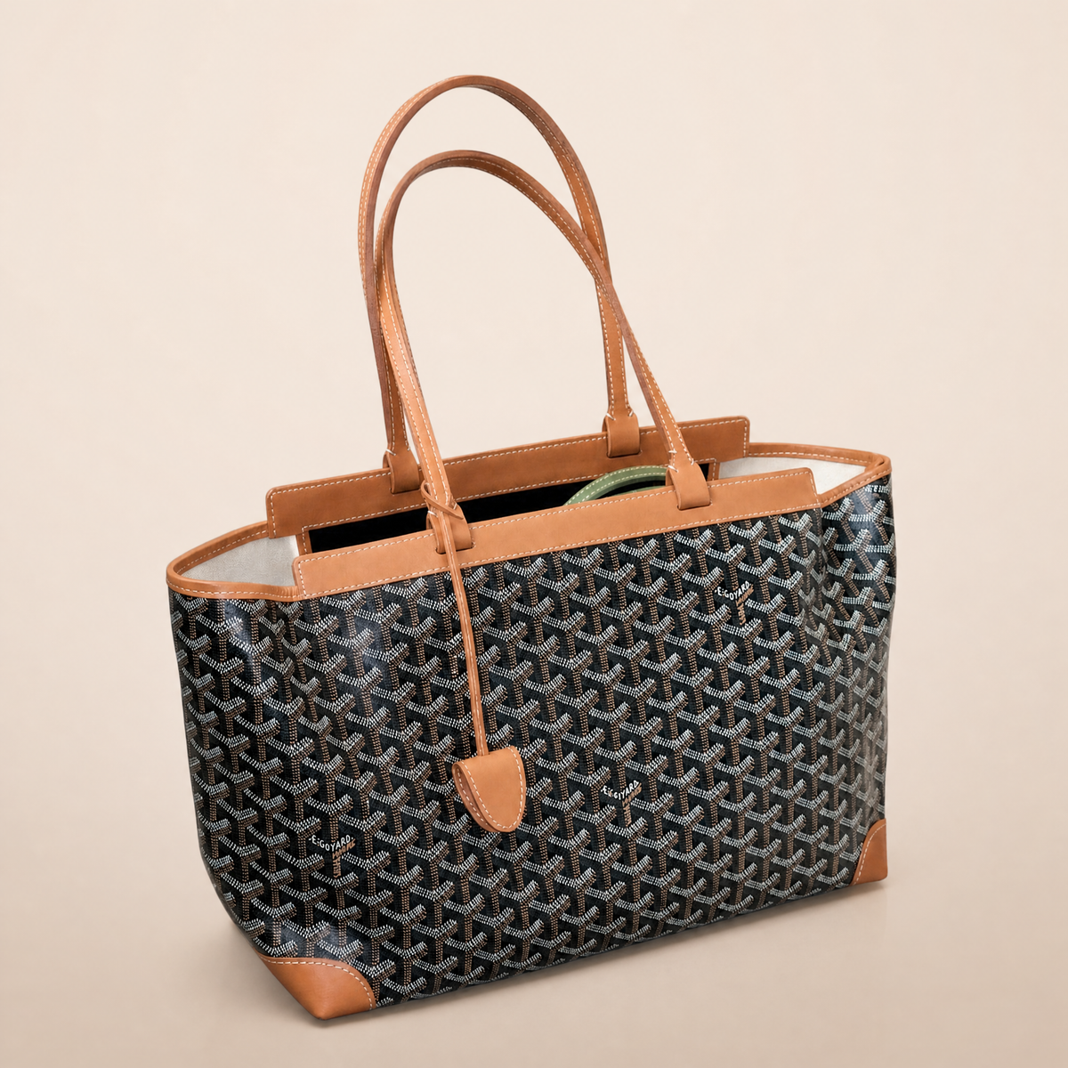 Bellechasse Biaude PM Bag