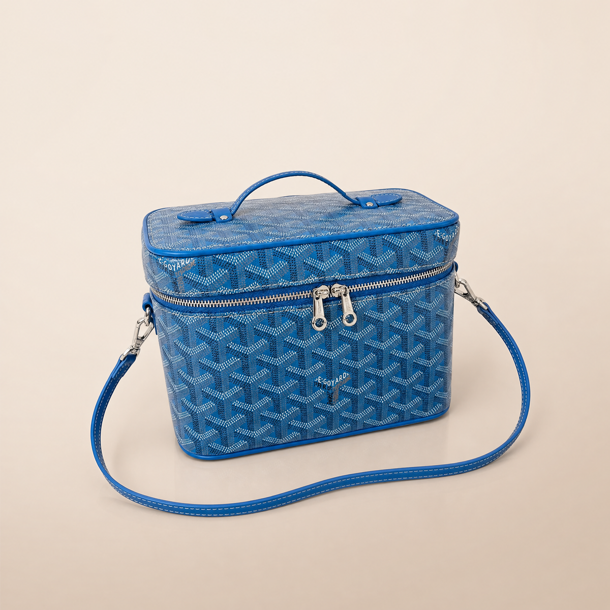 Elegant Vanity Crossbody