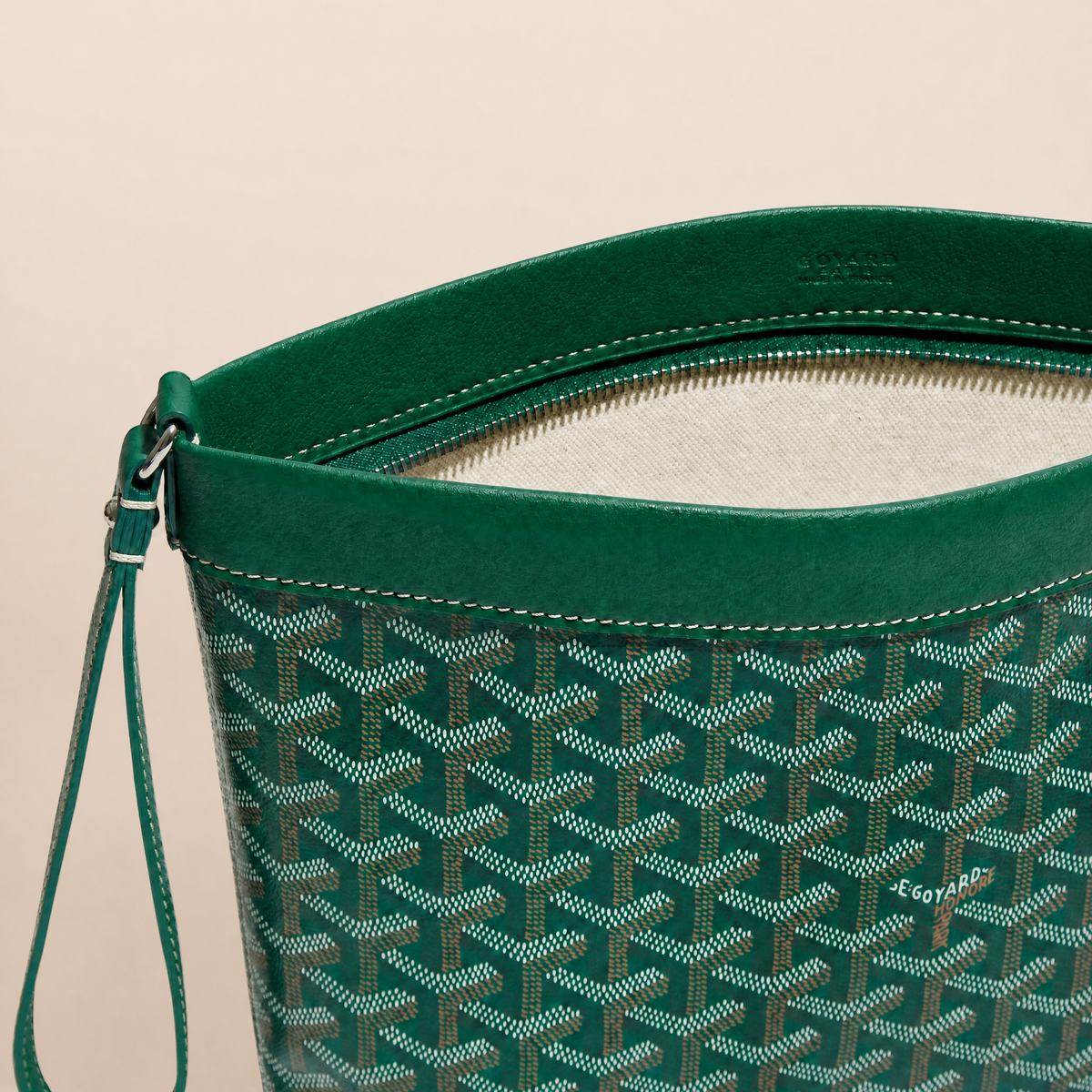 Luméra Pouch