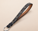 Élan Signature Wristlet