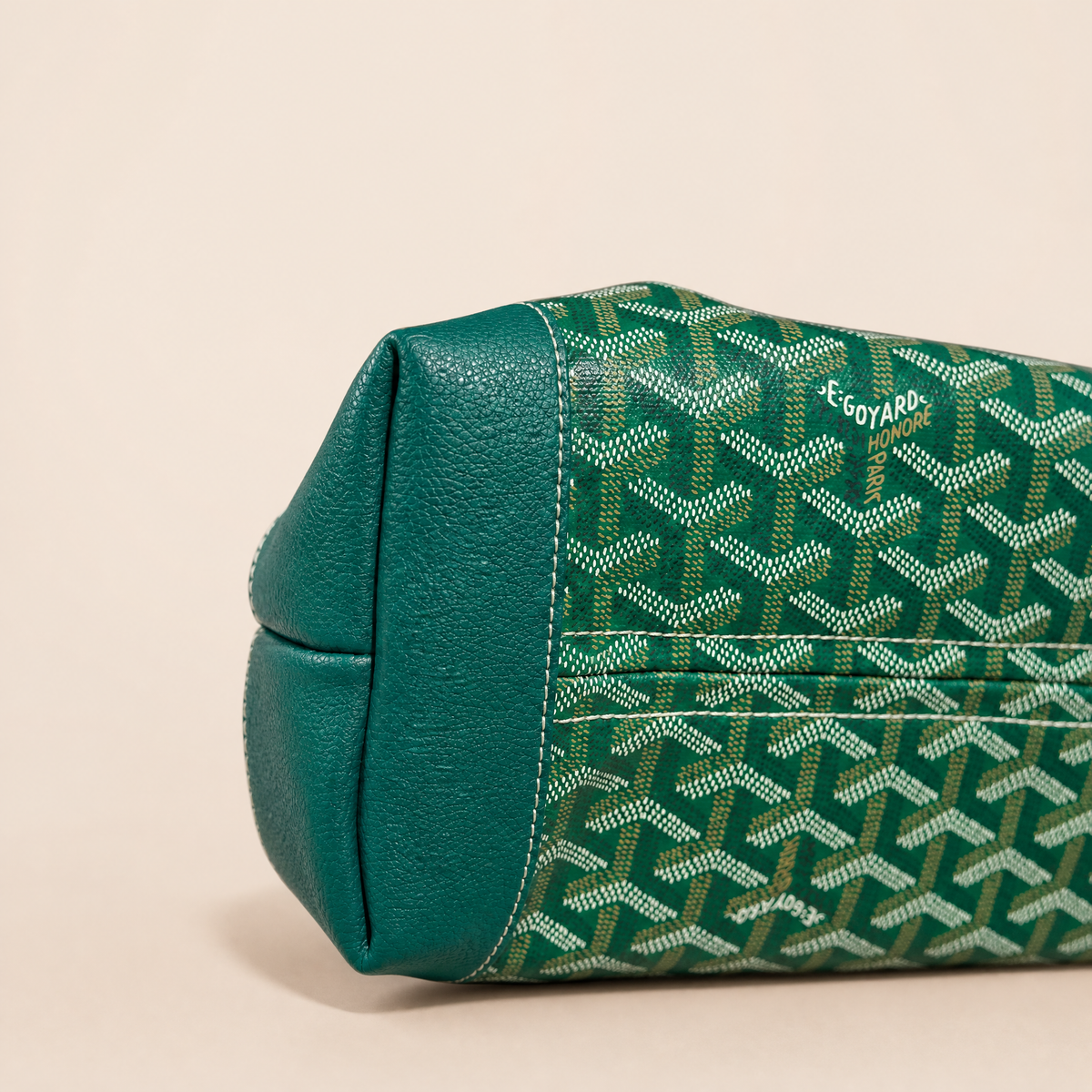 Bellechasse Biaude PM Bag